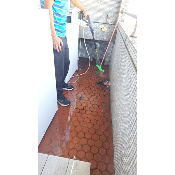 地板磁磚清洗