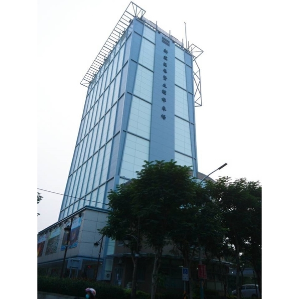 新莊思賢停車場-信勳金屬有限公司