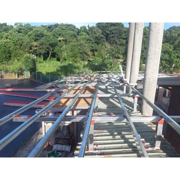 C型鋼骨架 舊屋翻新 浪板工程 C型鋼骨架 舊屋翻新 浪板工程