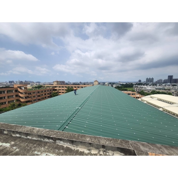 盛餘浪板安裝-晉益工程行
