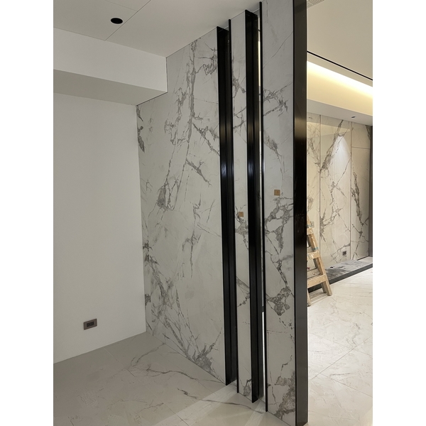 玄關牆面鐵件收邊-元發金屬工程行