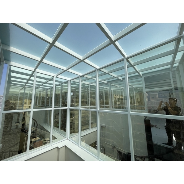 採光罩和固定落地窗