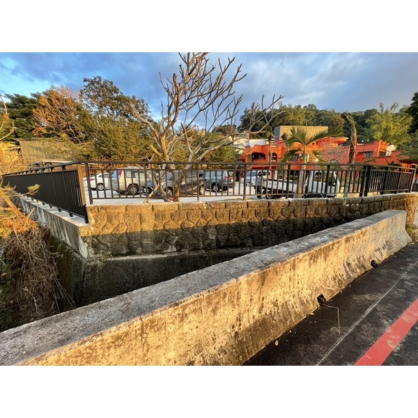 戶外欄杆