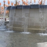 水幕流瀑