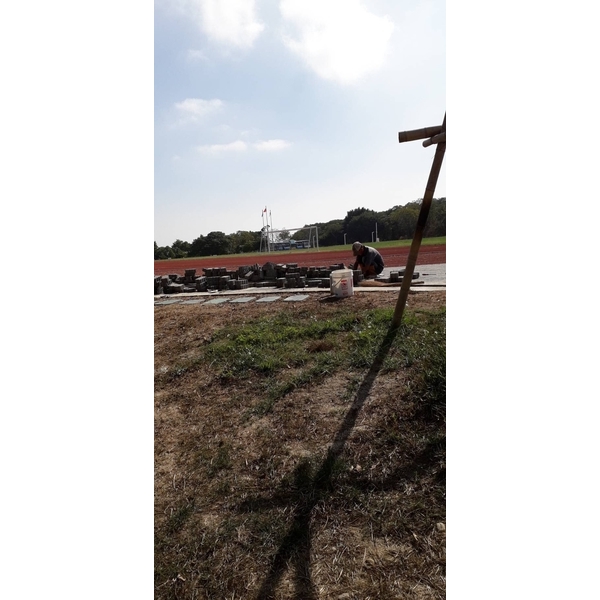 嶺東大學校內步道磚重整修-承蓁工程行