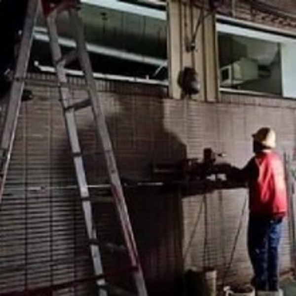 國巨 牆壁切除 國巨 牆壁切除