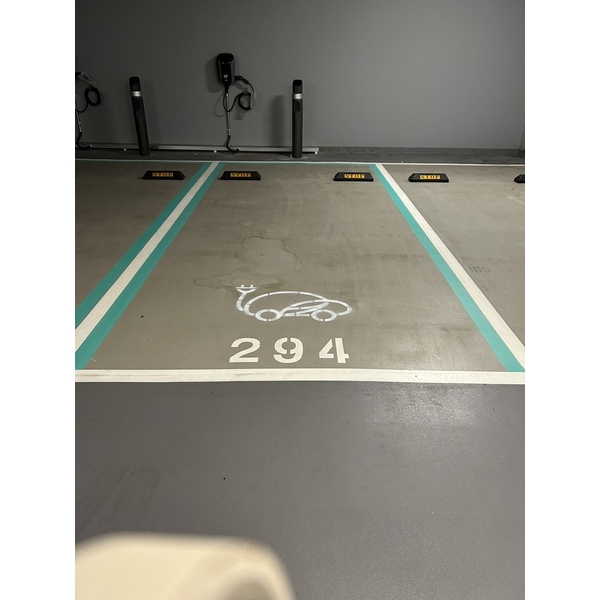停車位劃線-上寶工程有限公司