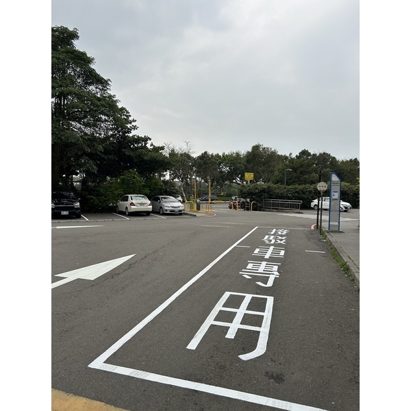 接駁車專用停車位劃線-上寶工程有限公司