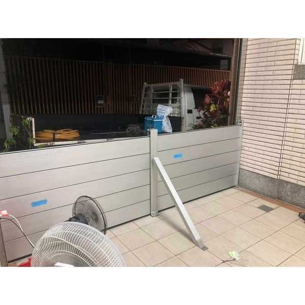 車庫防水閘門