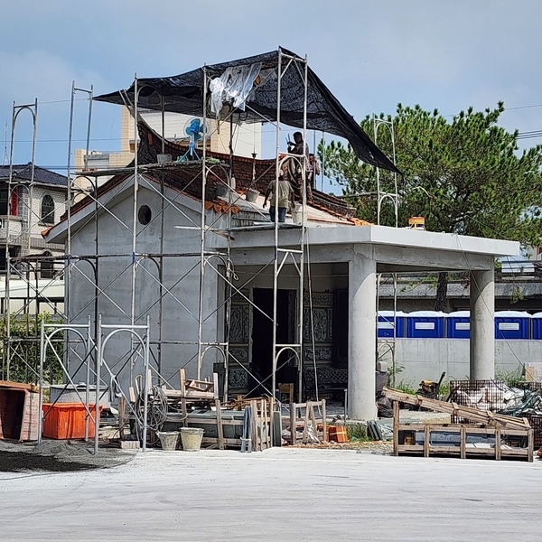 宗教建築石雕-專業閩式屋脊蓋瓦𠄘包