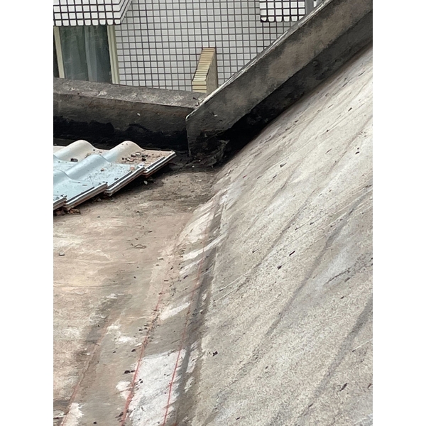 透天屋頂防水，琉璃瓦拆除-和鑫鋼鋁企業社
