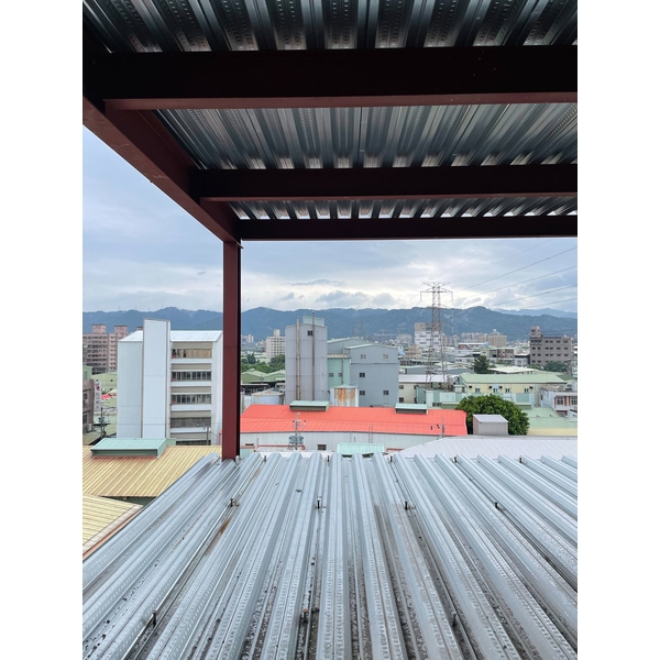 H鋼骨結構工程-和鑫鋼鋁企業社