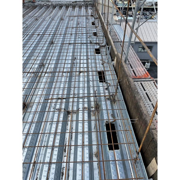 陽台外推，鋼構樓層板-和鑫鋼鋁企業社