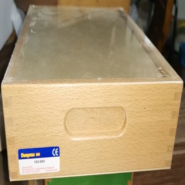 木盒