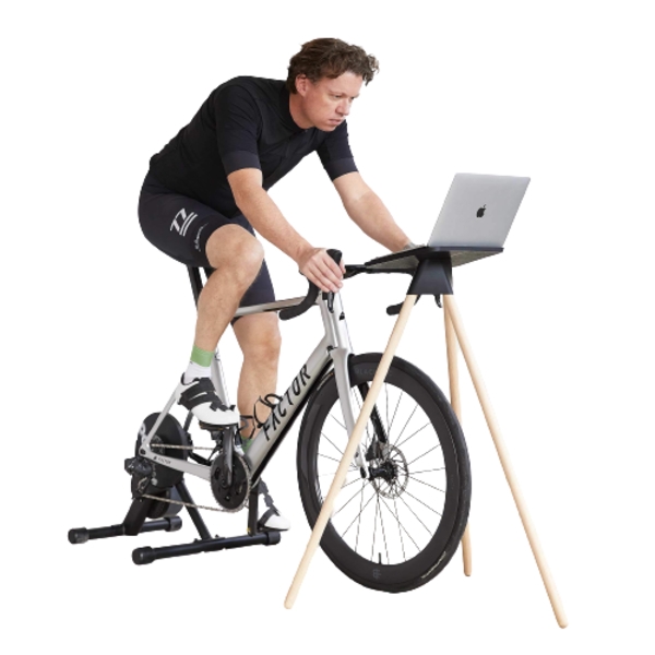 自行車訓練 ZWIFT 展臺