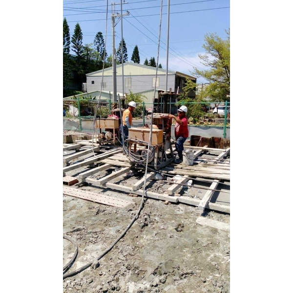 地盤灌漿地質改良