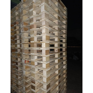 木棧板-中興建築材料行