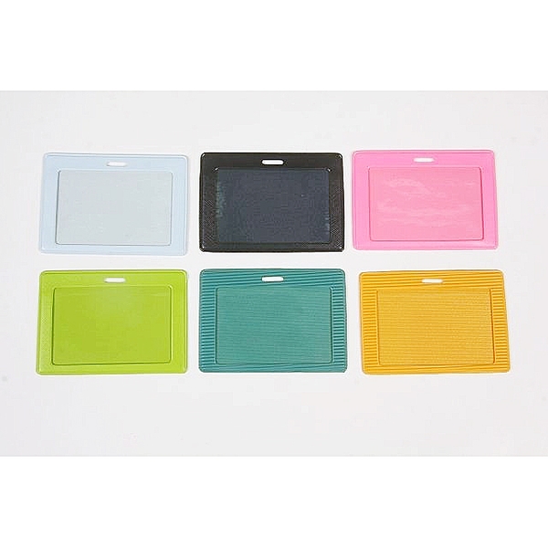 識別證皮框套-銓宏塑膠有限公司