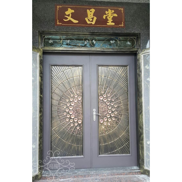 壓花門3