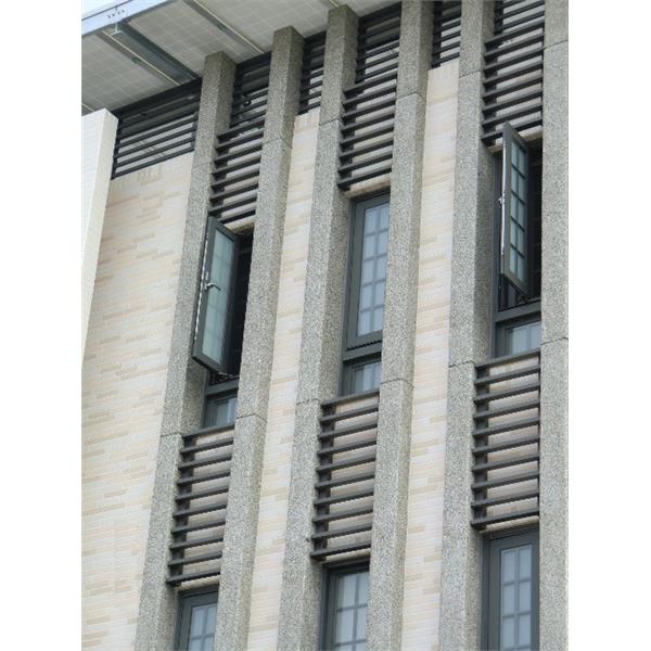 連動桿推射窗-鴻慶企業社