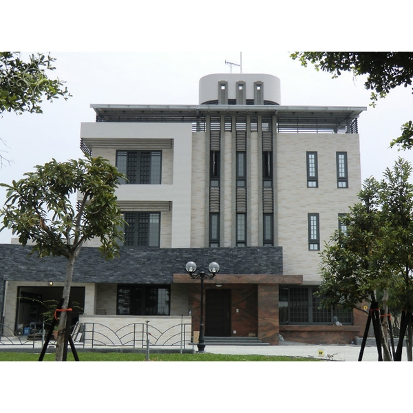 金屬藝術門窗作品-鴻慶企業社