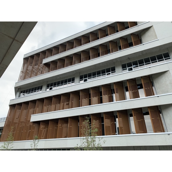 政大圖書館