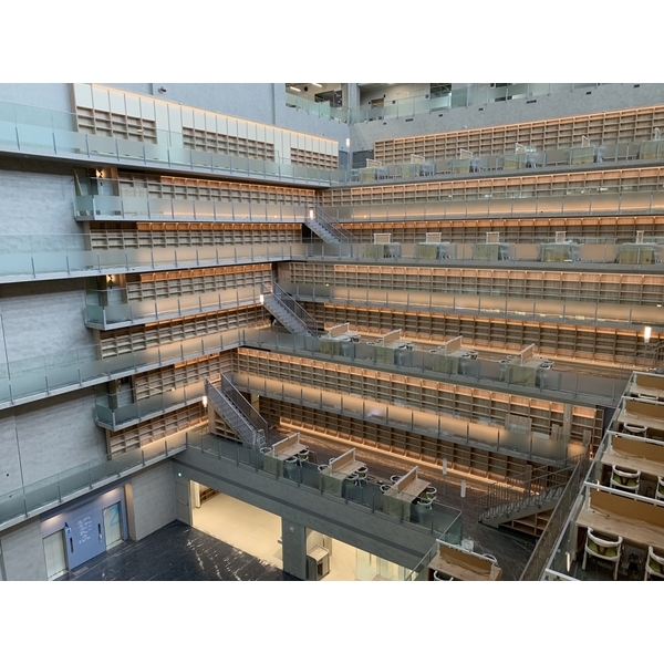 政大圖書館 政大圖書館