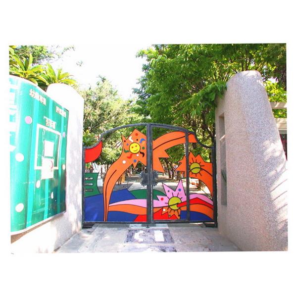 鍛造庭園扇形門-明威金屬藝術建材有限公司