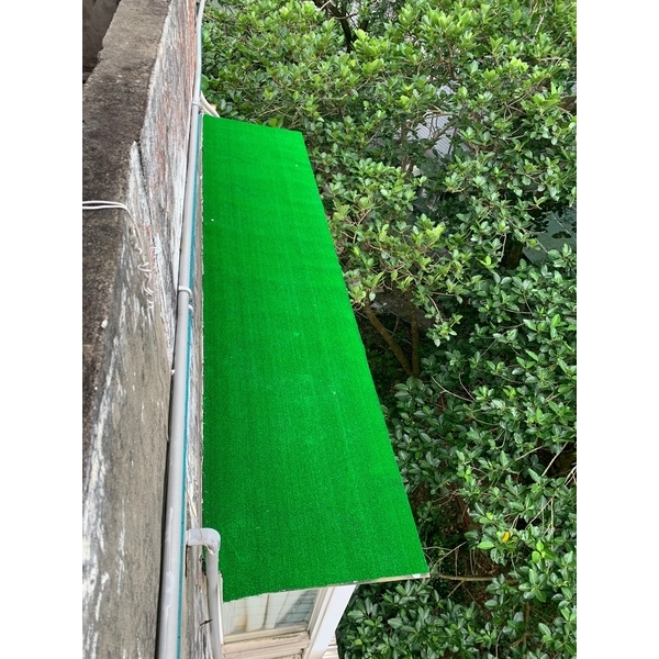 更換雨遮草皮-啟陽鐵工廠