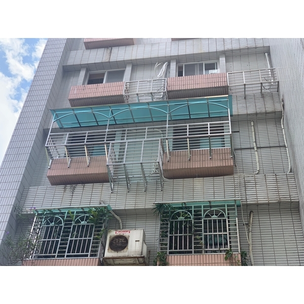 鐵窗+冷氣籠-啟陽鐵工廠