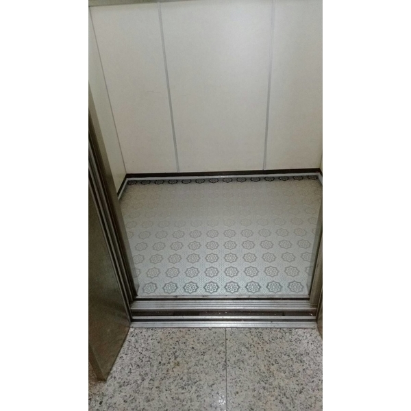 電梯地板換新-刻花板（已停售）-啟陽鐵工廠