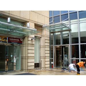 980303夢時代百貨公司造型雨庇-高集金屬股份有限公司