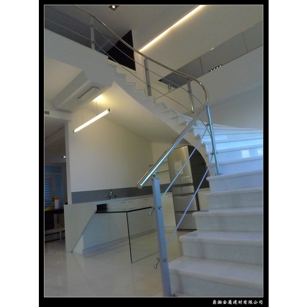 日式扶手-鼎瀚金屬建材有限公司
