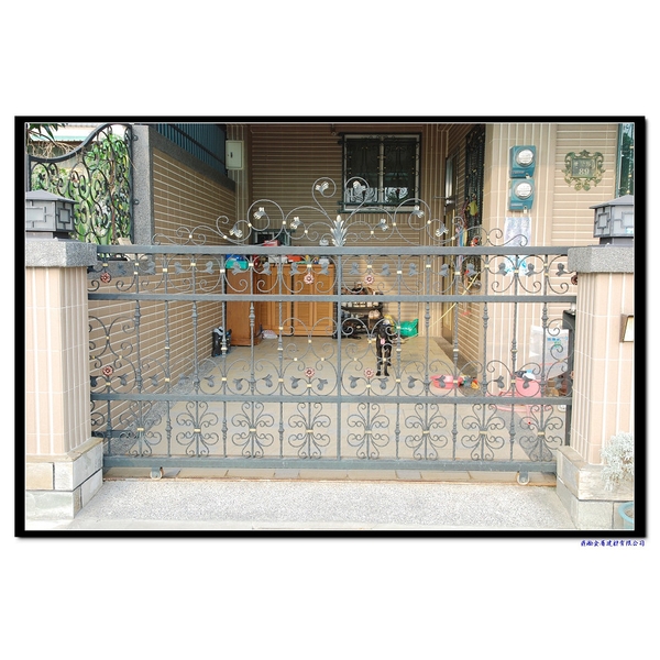電動大門