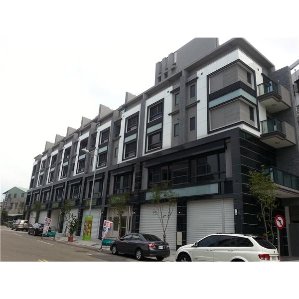 台中住宅外牆-玉晶石外牆工程 台中住宅外牆-玉晶石外牆工程
