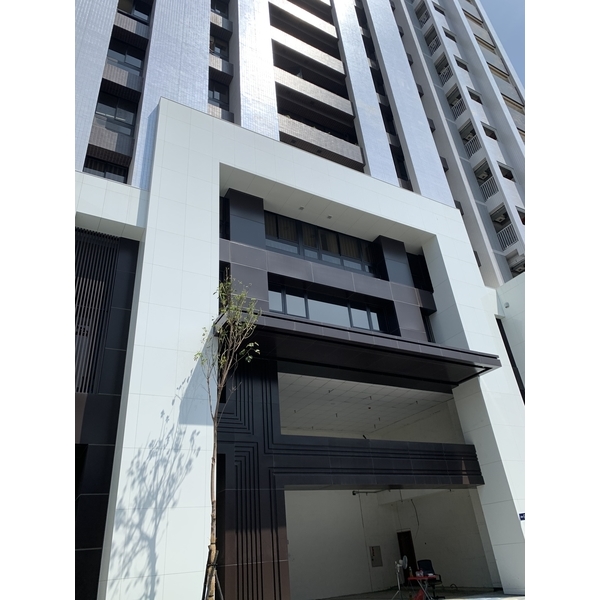 竹北玉晶石地板.台中外牆建案-中國製釉股份有限公司