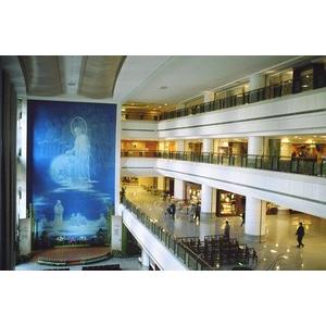 慈濟新店醫院大廳-玉晶石工程-中國製釉股份有限公司