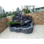 假山水池