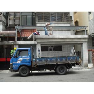 鐵皮屋結構施工中-和隆企業社