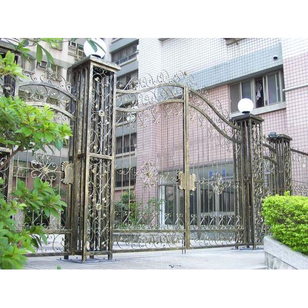 100_0290鍛造門 100_0290鍛造門