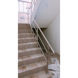 樓梯不銹鋼圓管扶手樣式-光輝金屬工程股份有限公司