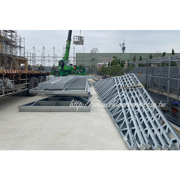 輕型鋼骨結構(亦稱輕鋼構、輕型鋼構)-喬盛建材股份有限公司
