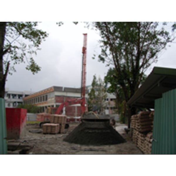 地下室擋土~航架式預壘排樁工程-基讚工程有限公司