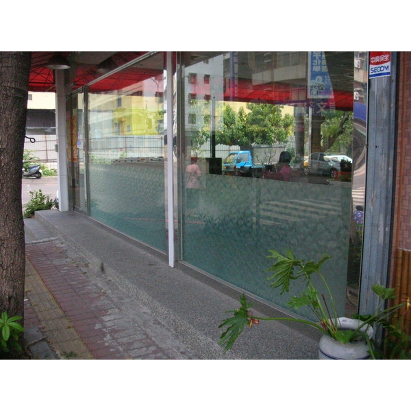 餐廳-利偉有限公司