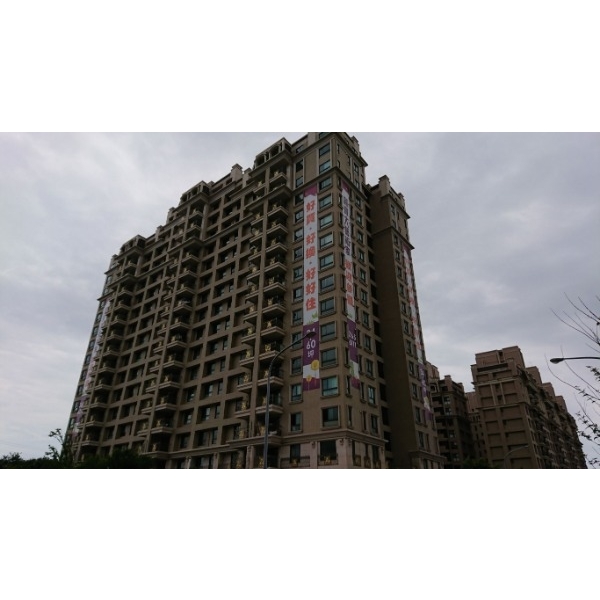 GRC-裝飾線版飾品工程-麗寶八德住宅大樓