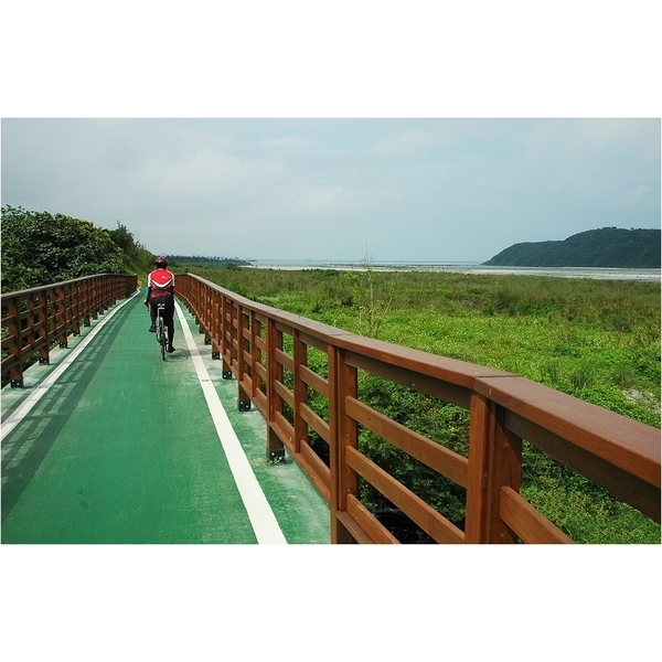 花蓮兩潭自行車道-中北塗料企業股份有限公司
