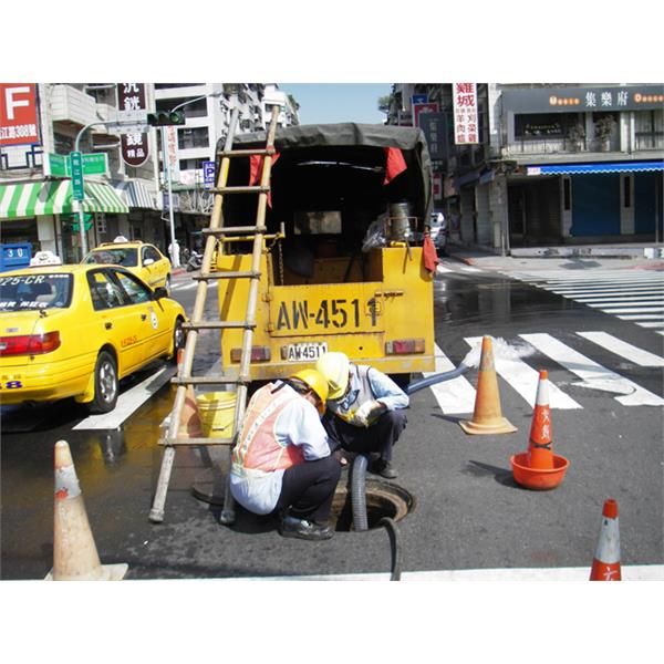 台電 道路下方電管壁漏水-大台北防水測漏工程有限公司