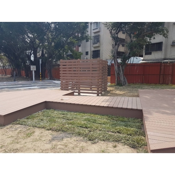 塑膠仿木棧道 塑膠仿木棧道