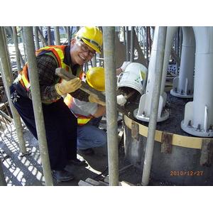 李建牌早強無收縮水泥 備料 02 與水混合充分攪拌-永協企業社