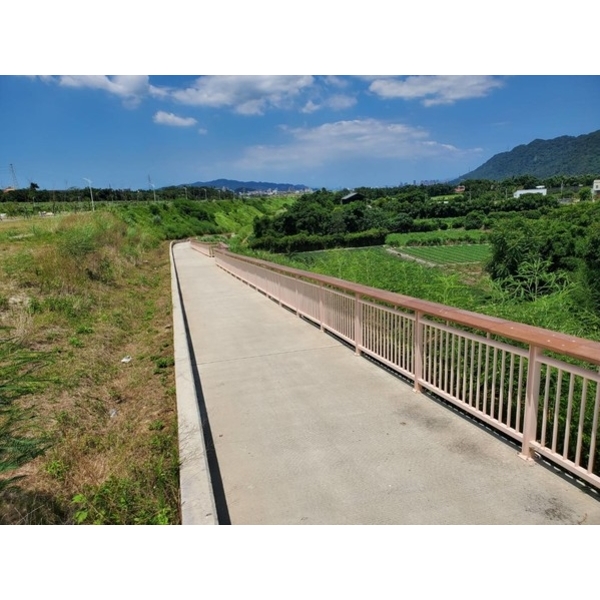 欄杆及格柵-大嵙崁親水園區景觀工程 欄杆及格柵-大嵙崁親水園區景觀工程